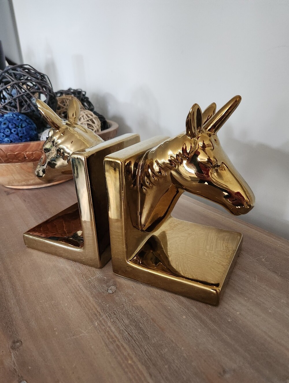 Vintage Style Gold Ceramic Unicorn Bookends Set of 2 Glamour Library Shelf Decor